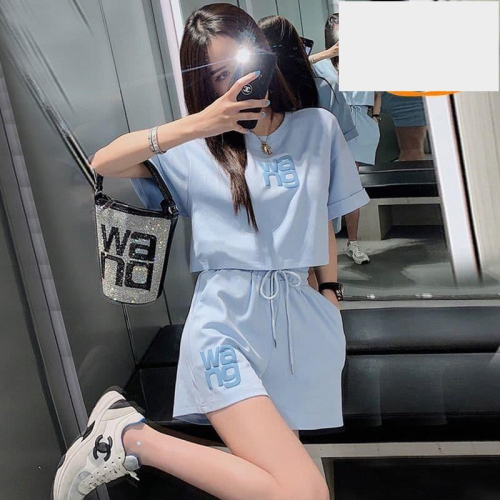 時尚運動套裝女2025夏季新款潮流學生短版t恤短褲兩件套
